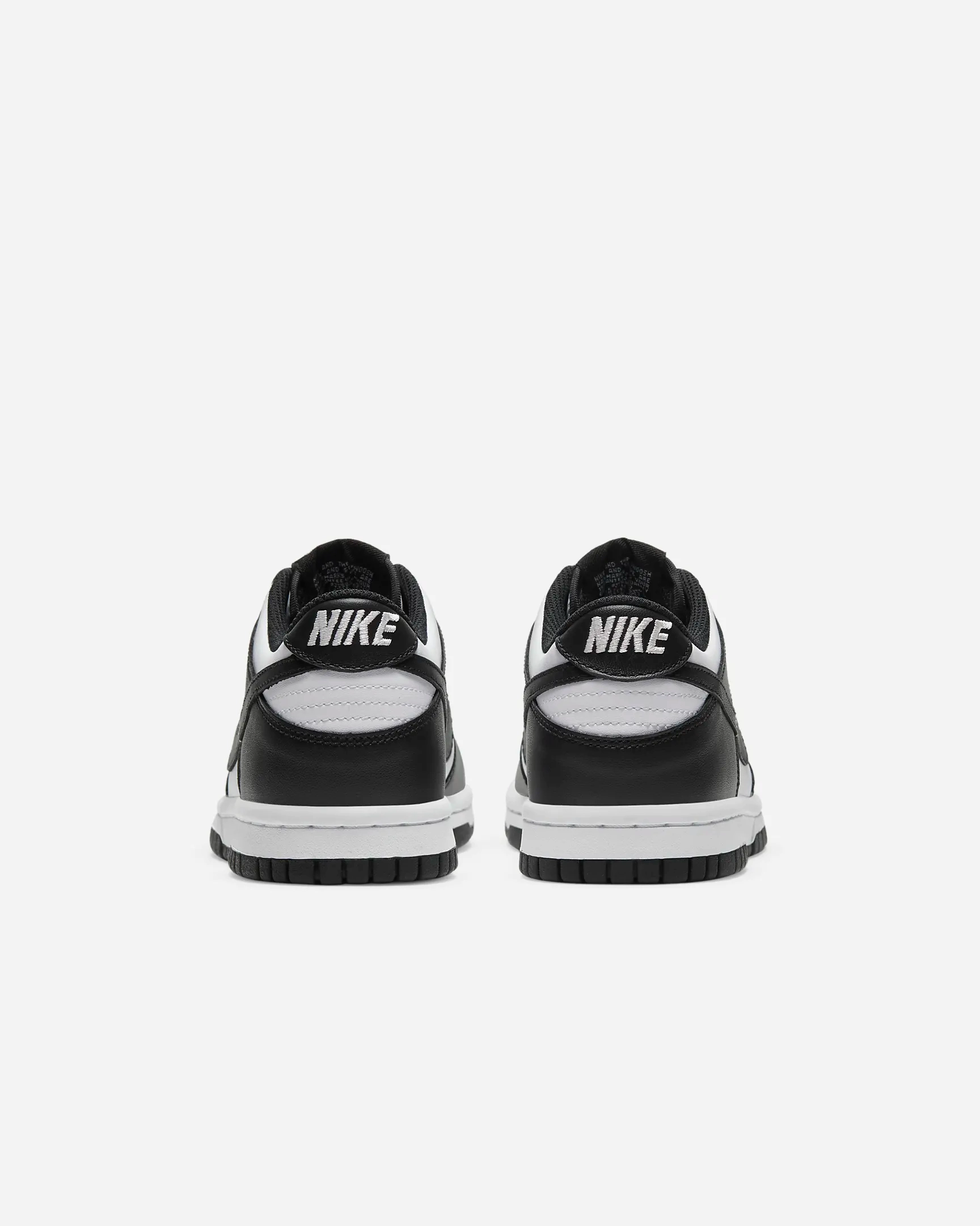Training Shoes Nike Kid's Dunk Low Shoes - White / Black