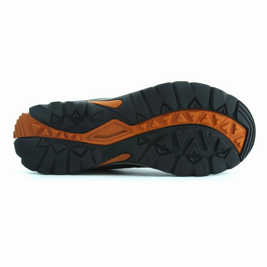 Pink And Silver New Balance NEW BALANCE 779V1