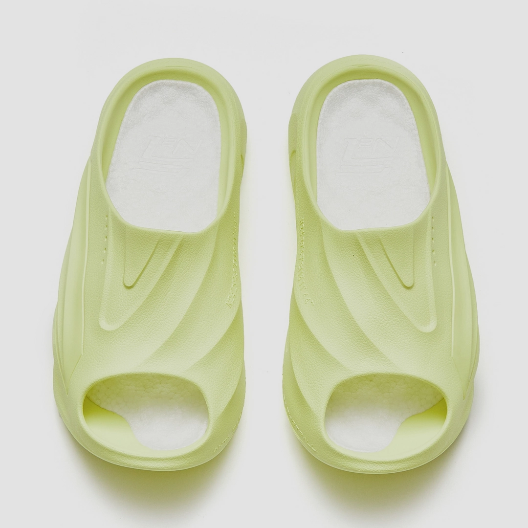 ANTA Bubble Slide Slippers With Pom