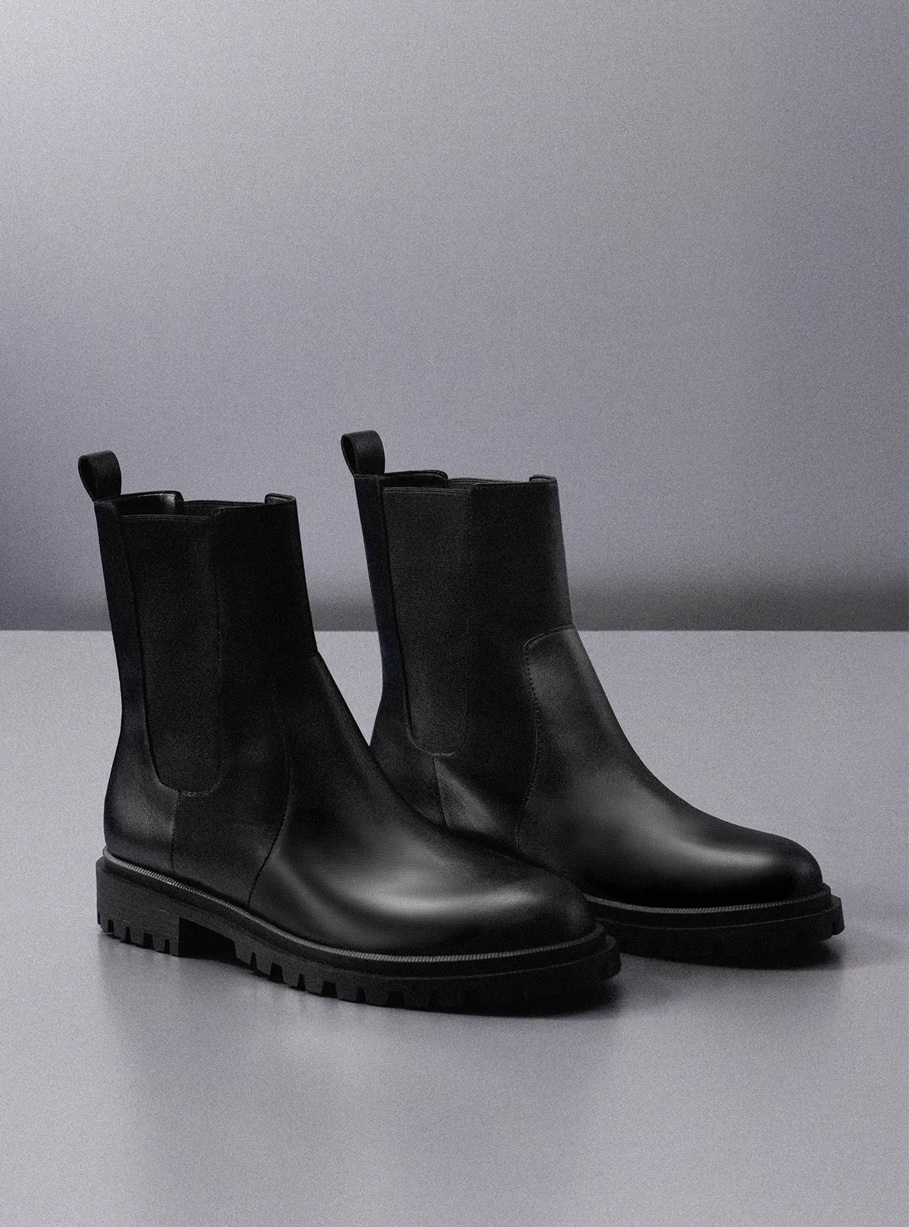 Desert Combat Boots With Vibram Soles Brandy Low Block Leather Boot