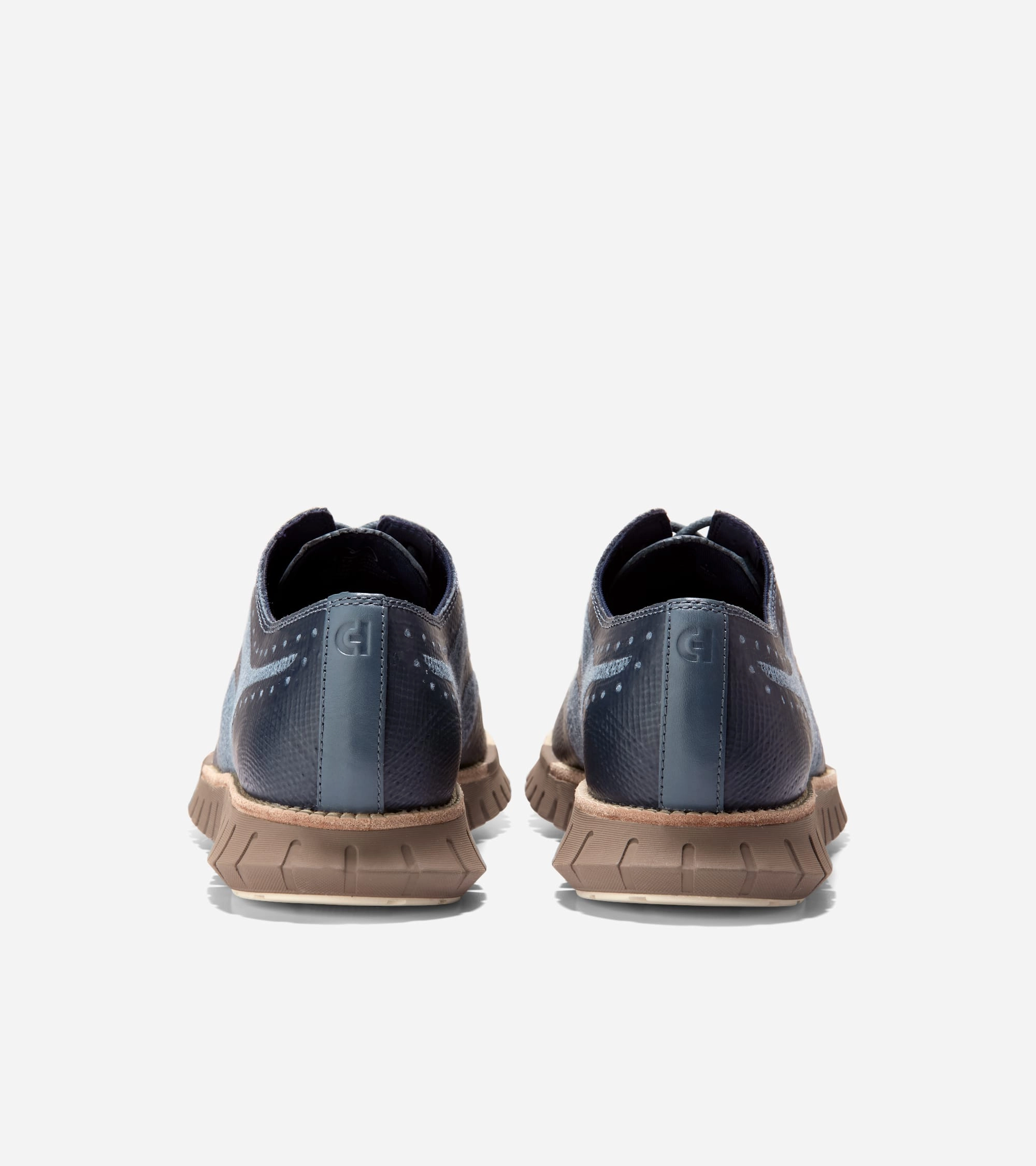 Heel Oxford Men's ZERGRAND Remastered Embrostitch Wingtip Oxfords