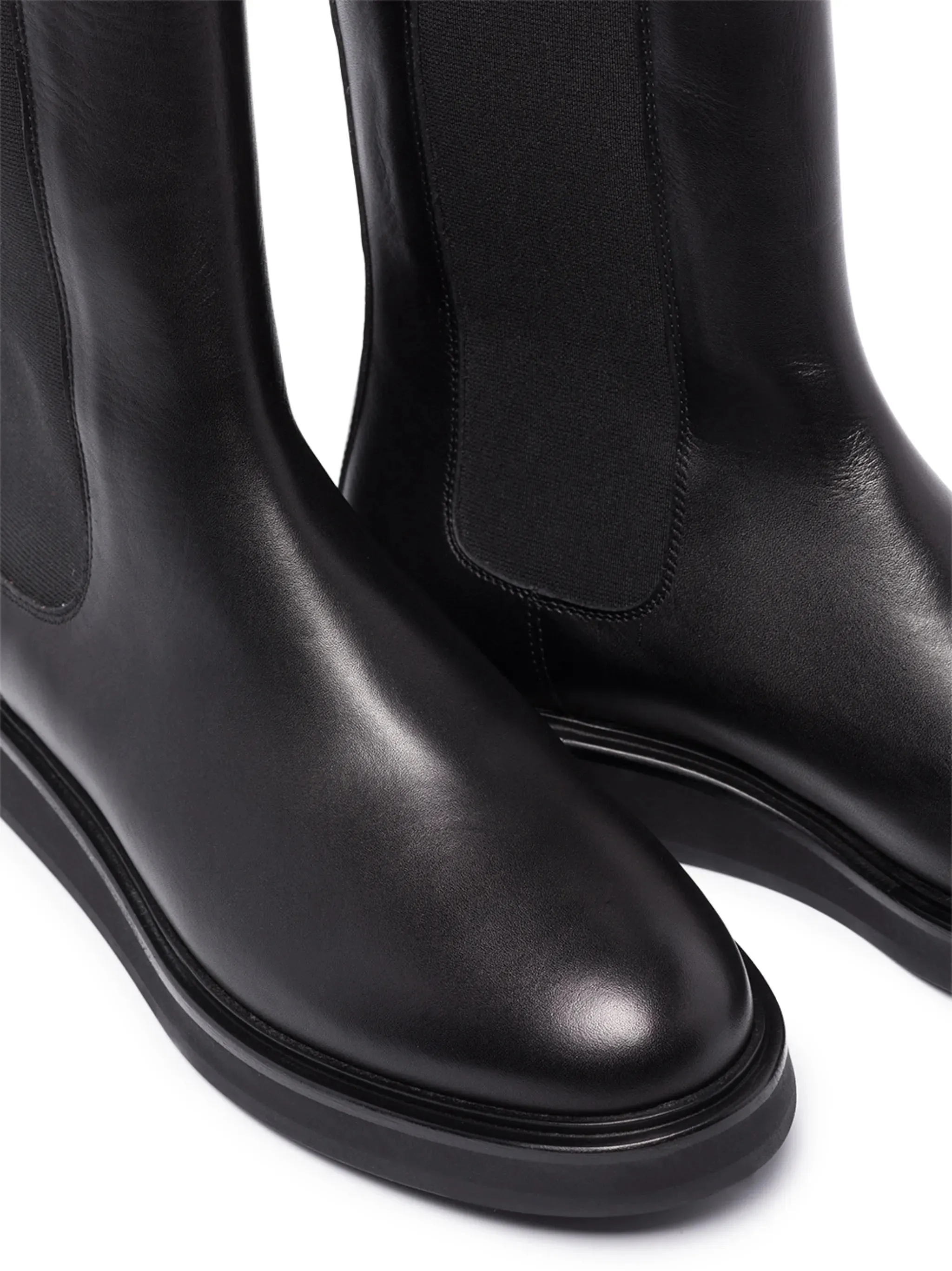 Chelsea mid-calf boots Chelsea Boots Comfort