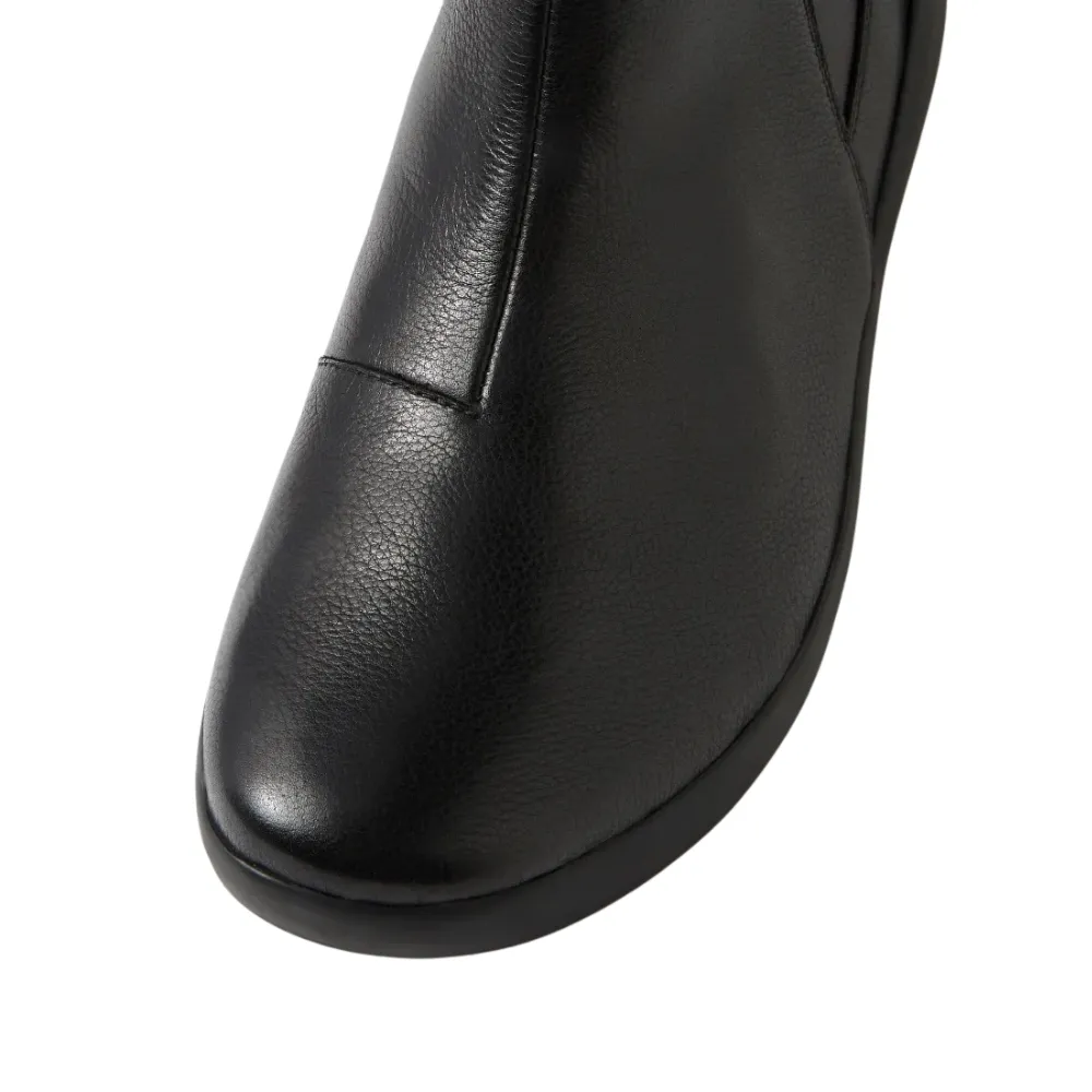 Caslon Chelsea Boots Ziera Yumba Black Metallic Leather Chelsea Boot (Women's)