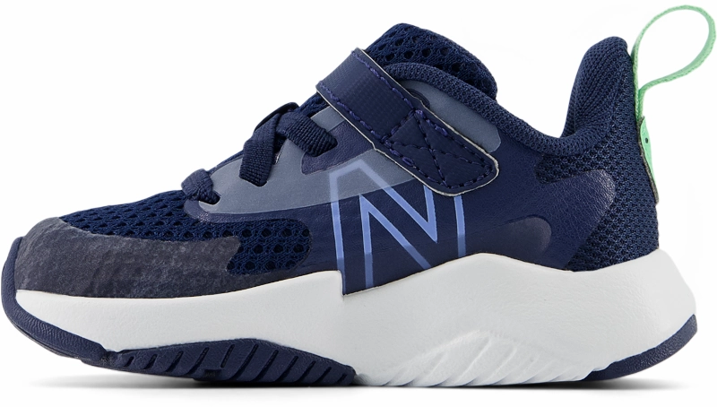 Toddler Rave Run v2 Bungee Sneakers Crocs