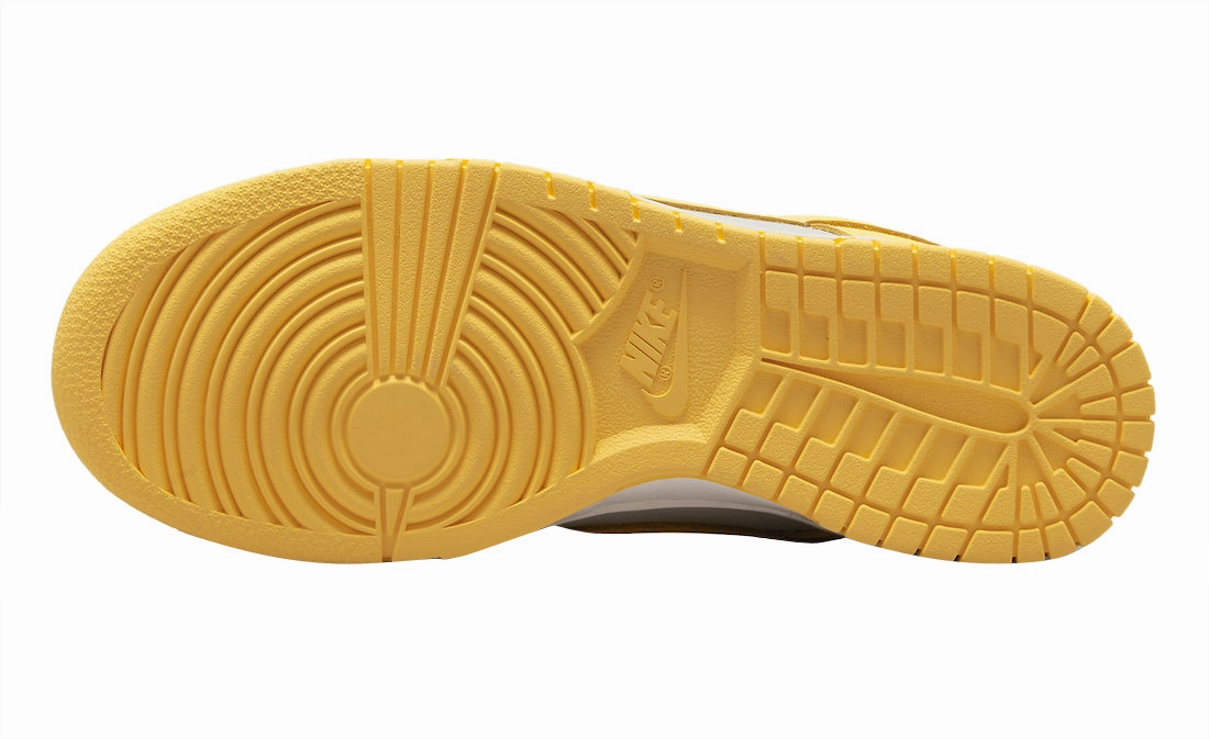 Nike Women's Dunk Low Shoes - Light Bone / Citron Pulse / Sail Nike Freak Shoes