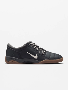 Nike Old Basketball Shoes Women's T90 (Black/Gum)
