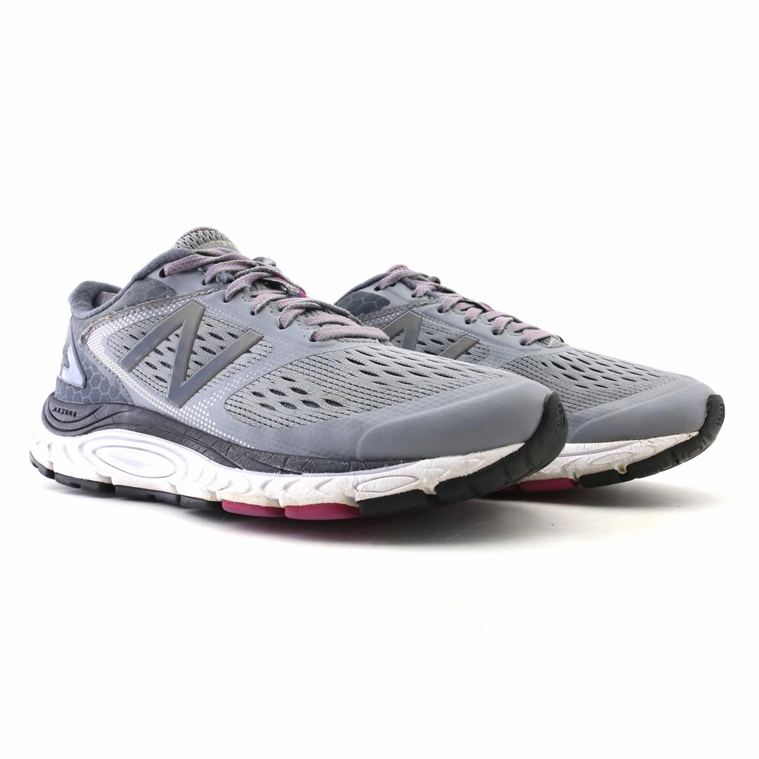 New Balance Sneakers Navy Blue NEW BALANCE 840V4