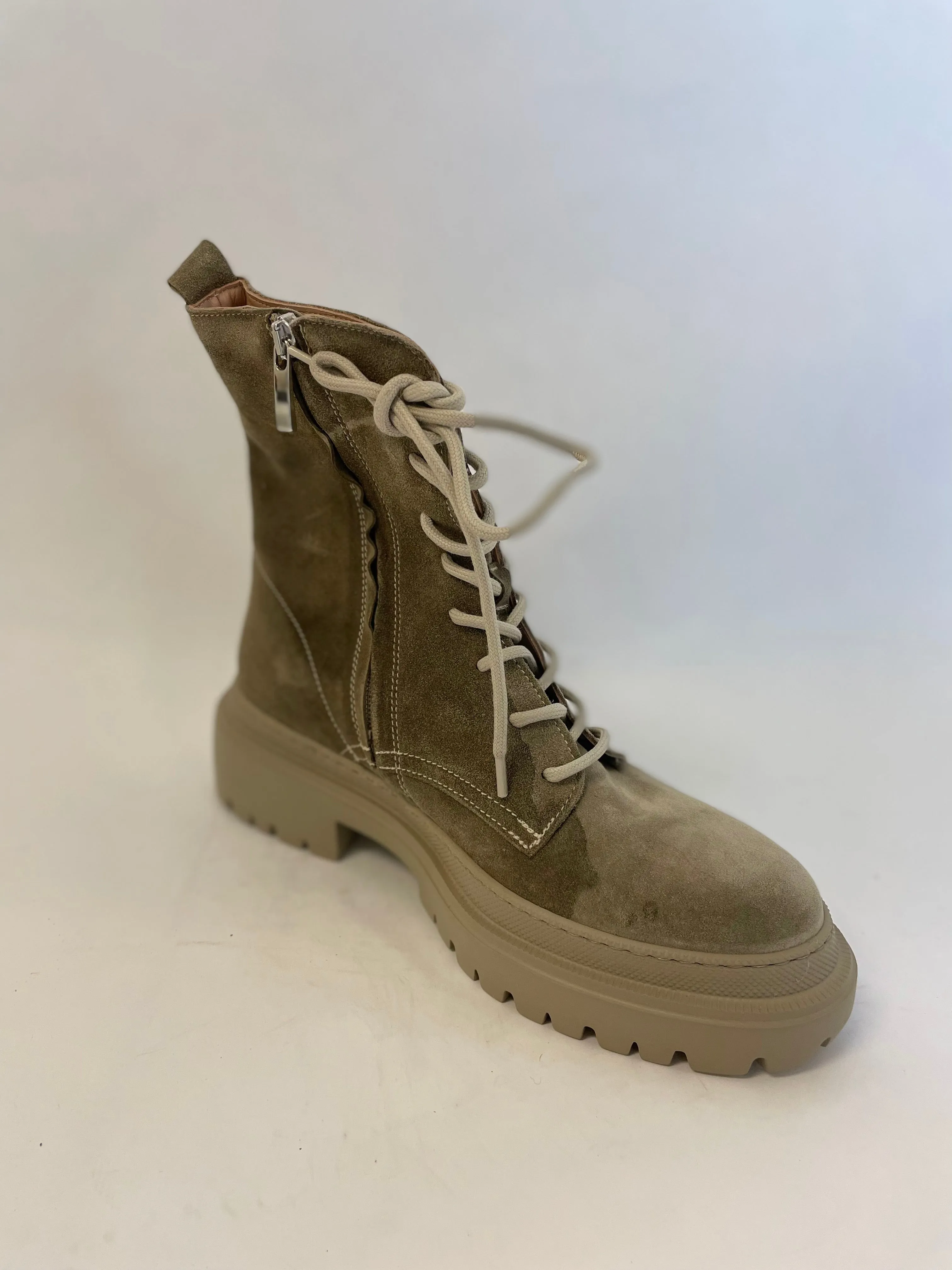 Imperfect Belluno Sand 40 Zipper Front Combat Boots