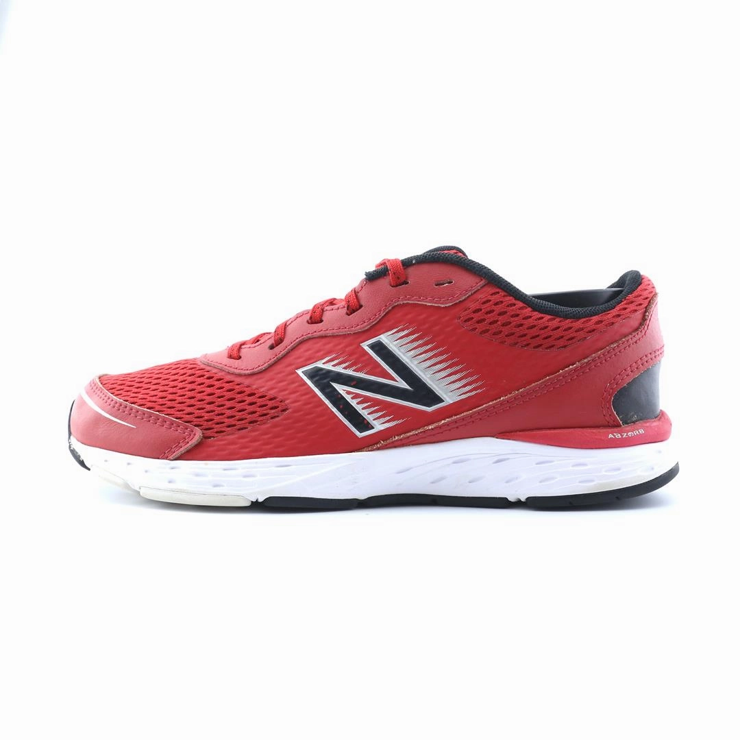 NEW BALANCE 680V6 520 V6 New Balance