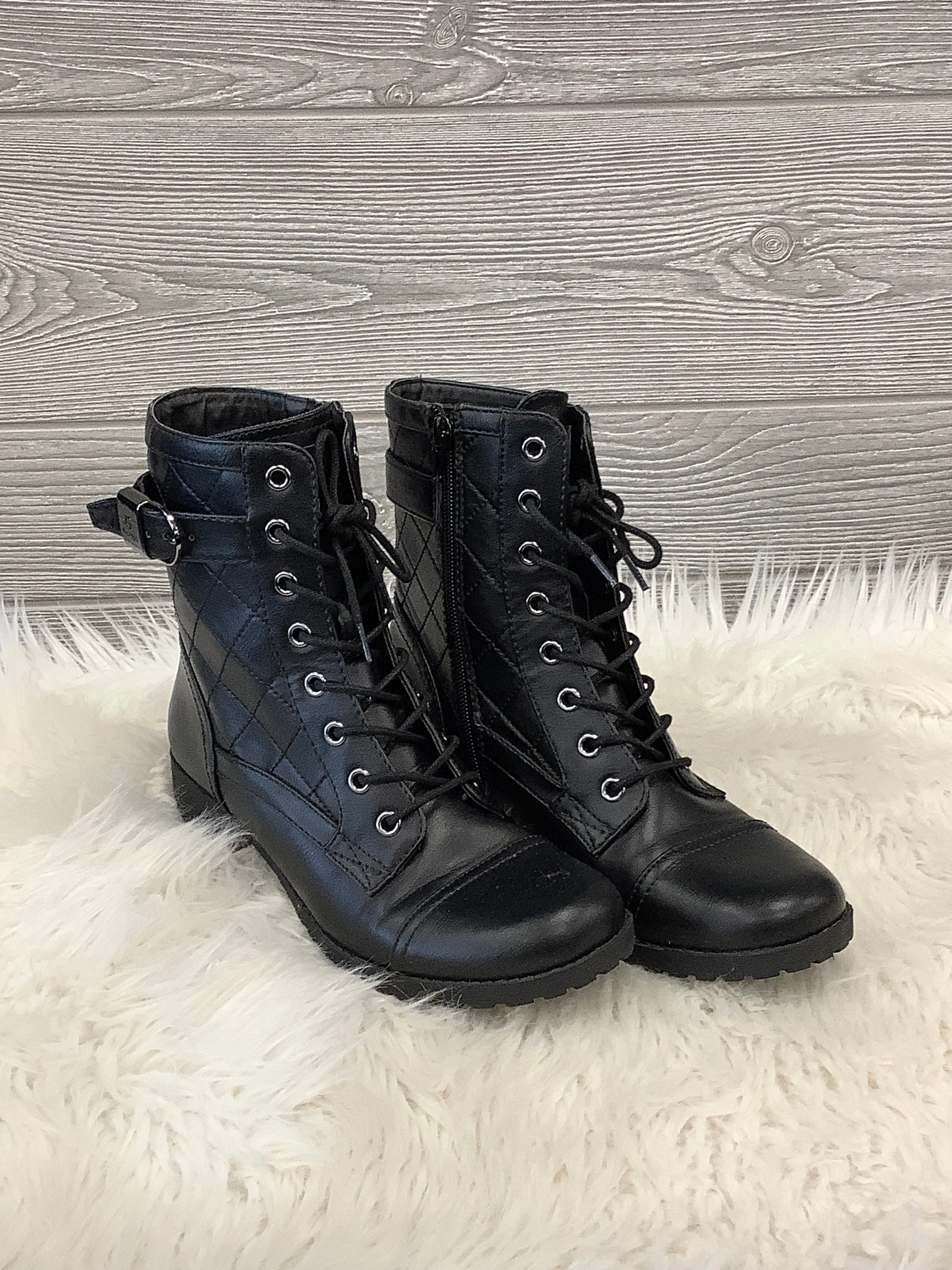 Boots Combat By Clothes Mentor  Size: 7.5 Everyday Combat Boots