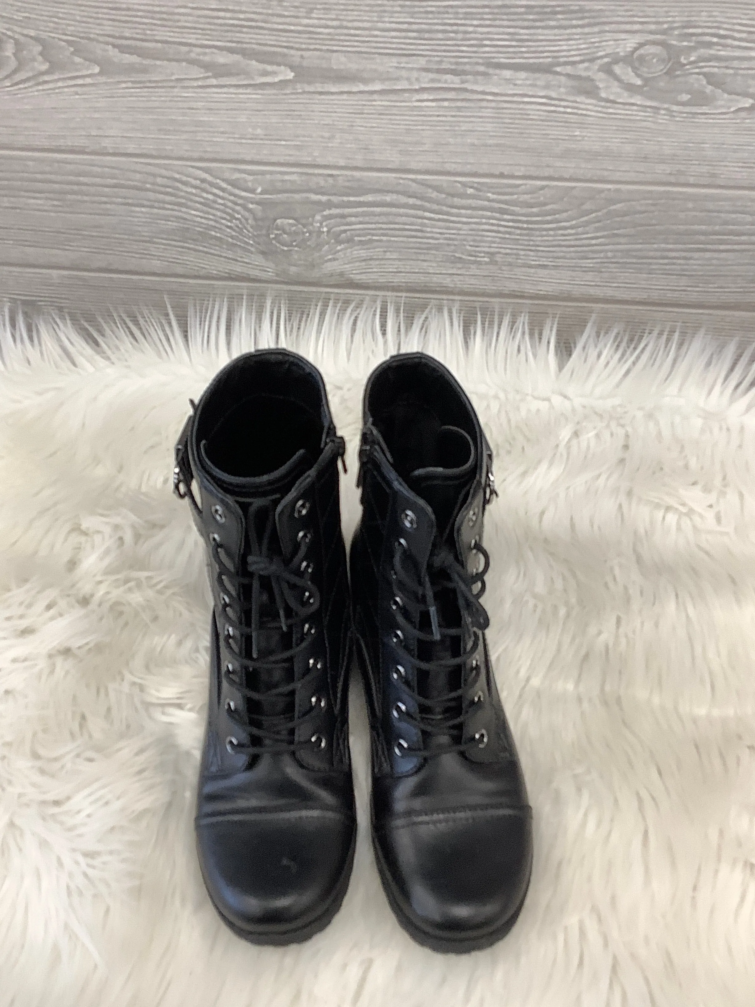 Boots Combat By Clothes Mentor  Size: 7.5 Combat Ankle Boots