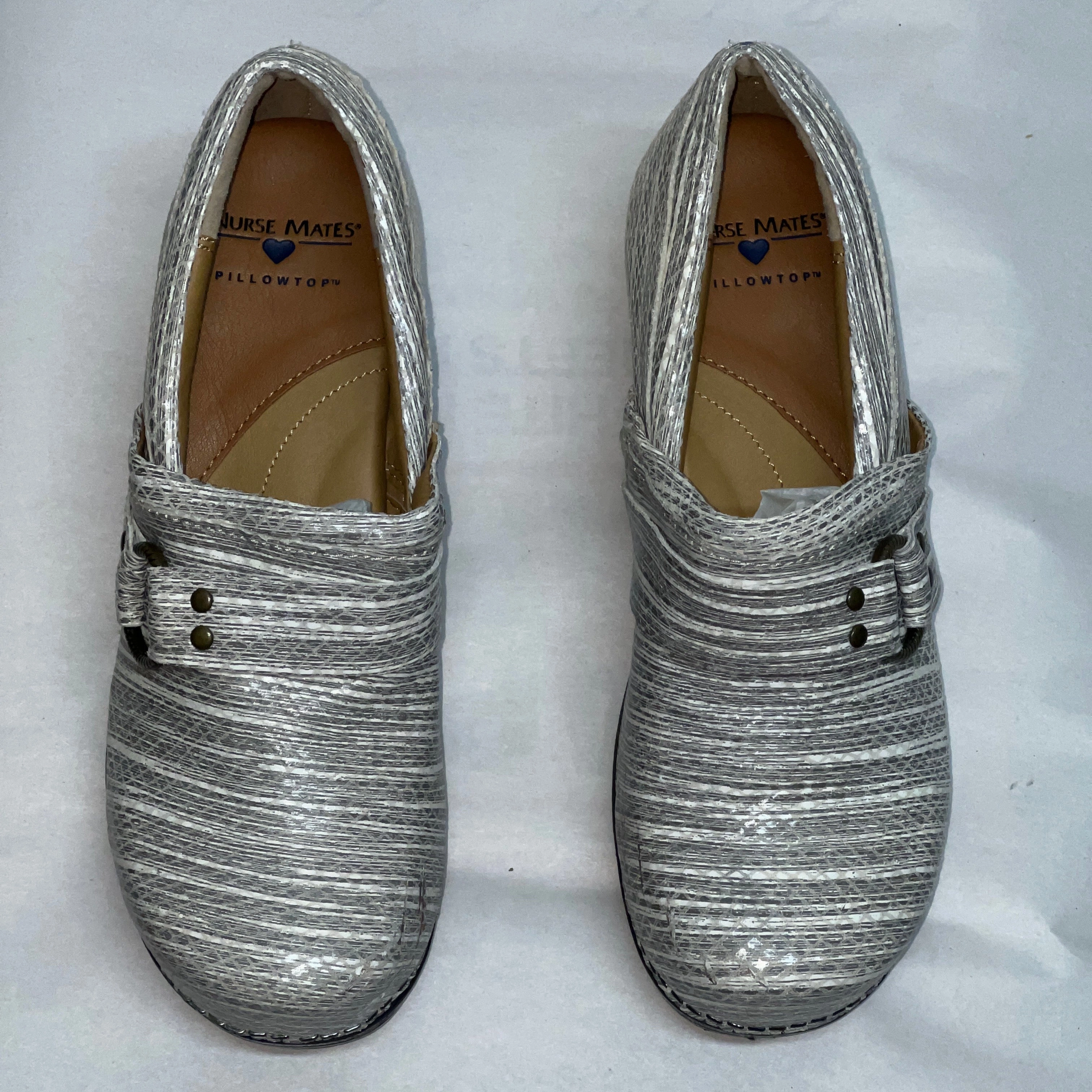 Shoes Fort Collins Womens Nurse Mates Dakota Pillow-top Comfort  Clog 8M Grey Timber Leather