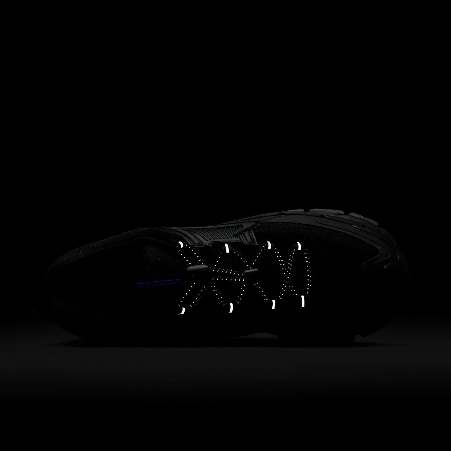 Zoom Vomero Roam 'Black' Nike Shoes For Supination