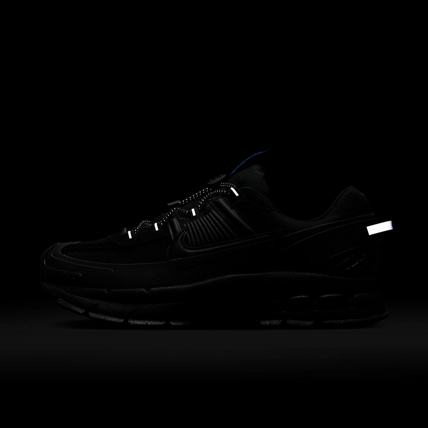 Zoom Vomero Roam 'Black' Nike Shoes With Chip